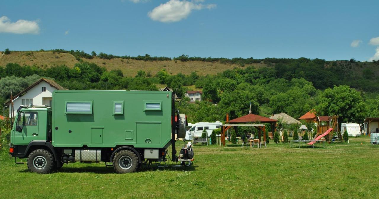 Camping La Foisor טורדה מראה חיצוני תמונה